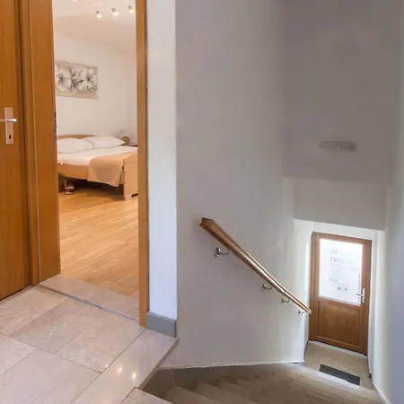 Guest house And By The Sea - 22597 3*