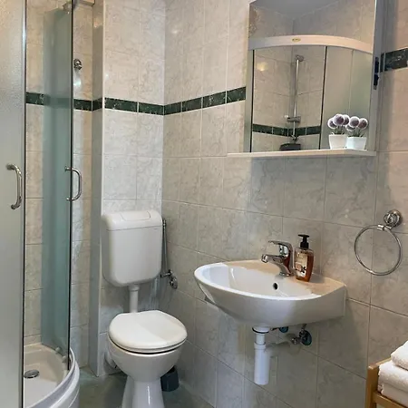 And By The Sea - 22597 Pensionat 3*